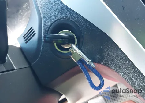 2012 Ford Explorer z USA, uszkodzony, nr VIN 1FMHK7B81CGA39292